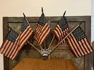 "Montaggio a parete Primitive Americana con 5 bandiere colorate tè Grubby patriotic USA 36" con - Foto 1 di 6