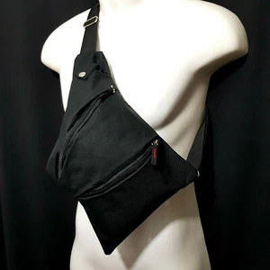 Crossbag Bauchtasche Tasche Freizeittasche Sporttasche Umhängetasche Bodybag Bag - Bild 1 von 2