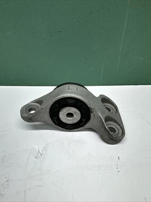 Cadillac ATS CTS SM5830 2013-2016 trasero izquierdo lado del conductor montaje de amortiguador superior OEM Foto 1 de 4