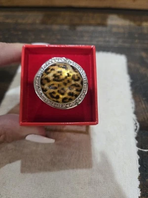 Anillo de Cóctel Brighton Leopardo Audaz Talla 7 Excelente Estado Anillo Tono Plata Foto 1 de 4