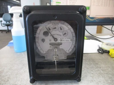 GE 2-Stator Watthour Meter 703X95G953 120V 3Ph 60Hz *Chipped Cover* Used - Image 1 of 4