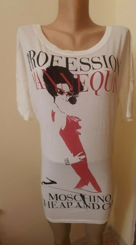 Moschino economico e chic. Туника. Размер 40. USA 4.