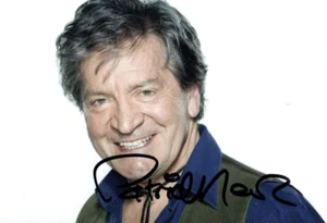 EMMERDALE: PATRICK MOWER 'RODNEY BLACKSTOCK' SIGNED 6x4 PORTRAIT PHOTO+COA - Picture 1 of 1