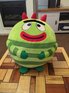 TY Beanie Ballz BROBEE 13” Plush Green LARGE BALL Nick Jr Yo Gabba Gabba Pillow - Picture 1 of 4