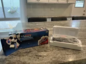 MUSCLE CAR KEVIN HARVICK#29 GM Goodwrench 2005 NASCAR 1:24 NEW!!! Ltd Ed! Rare! - Picture 1 of 12