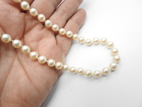 OFF WHITE Collana Perline Finte Perle Bianche Annodata a Mano Vintage