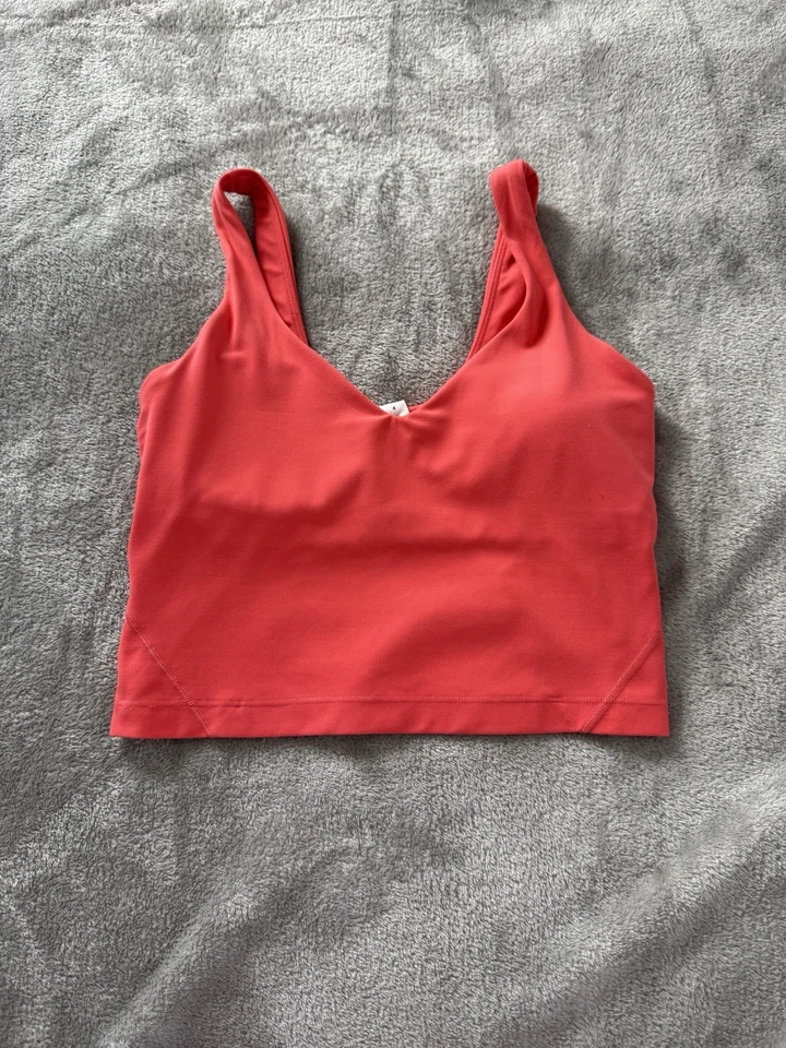 Camiseta sin mangas Lululemon Align para mujer 4 rojo coral calce ajustado longitud recortada yoga Foto 1 de 4