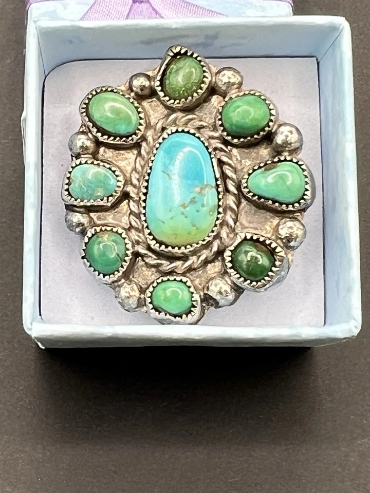 Anillo estilo suroeste con cabujones turquesa-talla 7 1/2-metal sin marca Foto 1 de 4