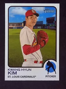 Béisbol 2022 Topps Heritage Kwang-Hyun Kim #490 SP - Imagen 1 de 2