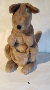Vintage Kangaroo Alresford Crafts LTD. Alresford Kangaroo - Photo 1/10