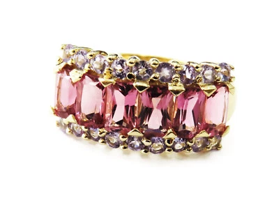 14K Yellow Gold Pink Cubic Zirconia Band Ring ~ 3.7g - Image 1 of 4