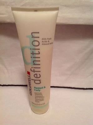 GOLDWELL DEFINITION Permed & Curly Curl Care Treatment With AHA Acids ~ 5 fl oz! - Image 1 of 4