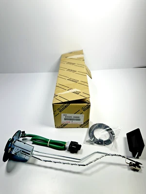Genuine OEM Toyota Fuel Gauge Sending Unit 1985-89 4Runner & Pickup 83320-39695 - Imagem 1 de 3