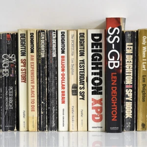 LEN DEIGHTON : Select titles, build your library - vintage espionage thrillers - Picture 1 of 29