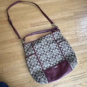 Coach Park Signature Hobo Bag Purse Jacquard Print Burgundy Trim F30341 - Picture 1 of 11