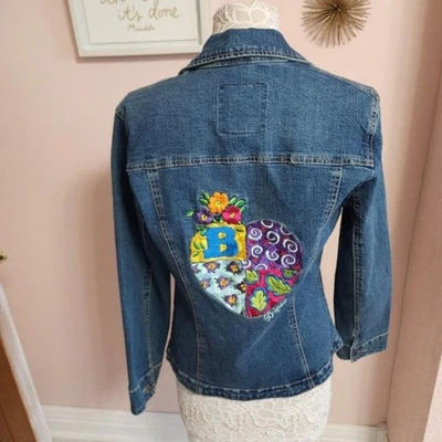 Chaqueta vaquera de mezclilla con parche en corazón bordado Brighton M/L (R25 Foto 1 de 4