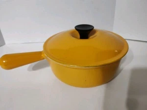 VTG Le Creuset #16 Saucepan & Lid Hollow Handle Saffron Yellow - Picture 1 of 11