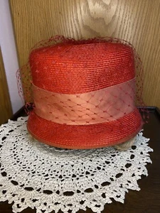 Vintage Pill Hat By Martha Gene ~ Fancy Netted New Yorker ~  Red Straw 7 1/2 - Picture 1 of 10