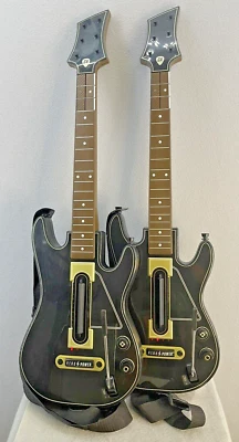 Guitar Hero Live Wireless Guitar Controller Model 87435805 - No Dongle - Works - Image 1 of 4