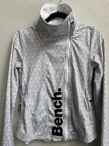 Bench Urbanwear Zip up Jacket Warm up SZ Small S White blue stars sweatshirt - Picture 1 of 11
