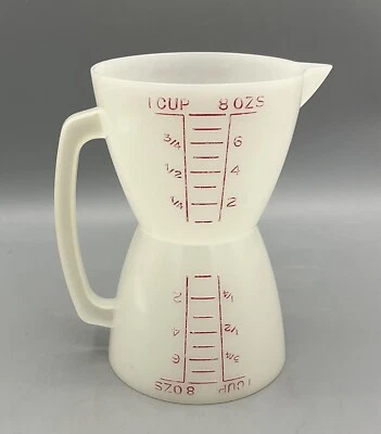 Vintage Tupperware Double Sided 1 Cup Measuring Wet/Dry Red Lettering - Image 1 of 4