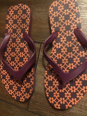 Vera Bradley Womens Flip Flop Thong Beach Sandal Plum Geo Paisley 7-8 WORN ONCE - Image 1 of 4