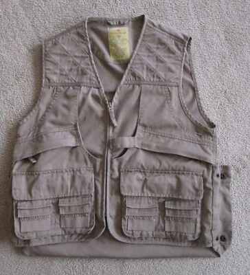 ShooterKing Vest Multi Pockets Tan Khaki Hunting Outdoors size Medium - Image 1 of 4