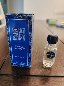 EAU DE GIVENCY PERFUME/EAU de Toilette Mini.12oz/4mlSplash FULL VINTAGE - Picture 1 of 1