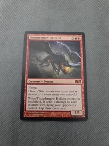Thundermaw Hellkite Core Set 2013 (M13) regolare - Foto 1 di 2