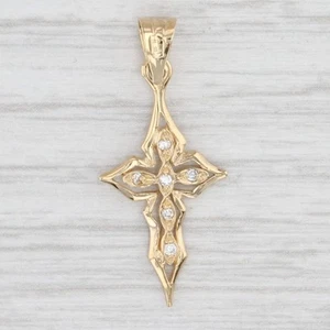 Colgante De Cruz De Diamante De 0.10ctw En Oro Amarillo De 18k Pequeño - Imagen 1 de 7
