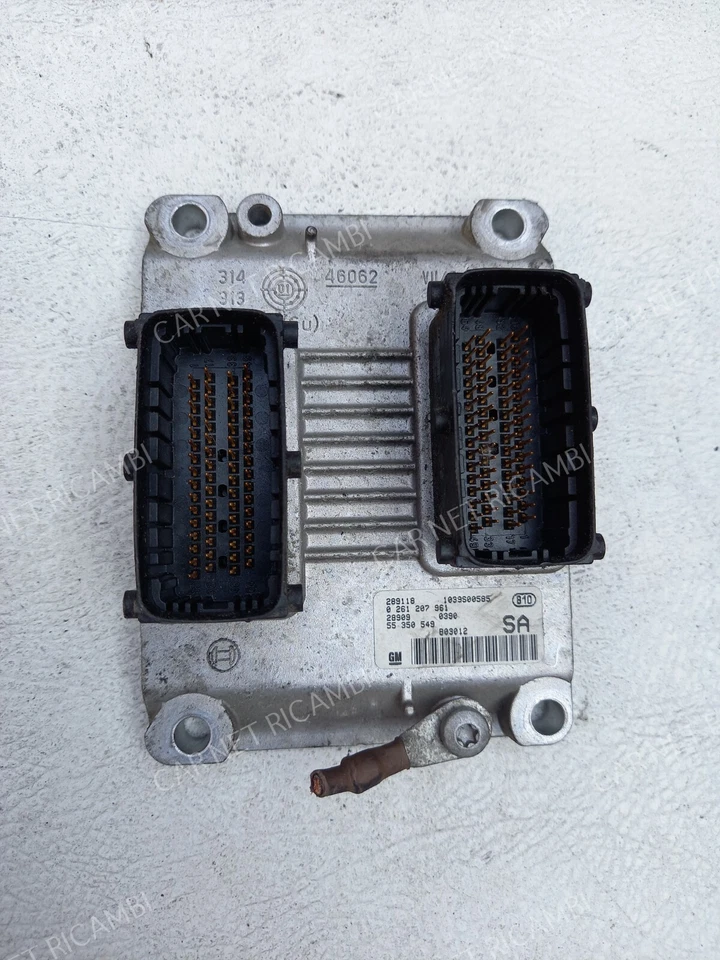0261207961 BOSCH ME7.6H4 GM 55350549 SA CENTRALINA MOTORE ECU OPEL AGILA A 1.0 - Immagine 1 di 4