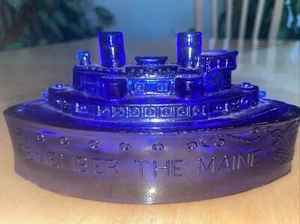Vintage Cobalt Blue Glass REMEMBER THE MAINE Candy Dish Trinket Box Nice Shape! - Picture 1 of 11