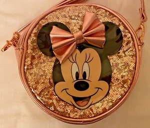 DISNEY PARKS MINNIE MOUSE ROSE GOLD CHILD'S PURSE WITH HEART ZIPPER - Picture 1 of 8