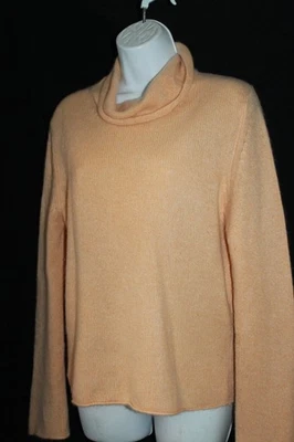 John Laing 38 M Scottish 100 % Cashmere Turtleneck Sweater - Image 1 of 4