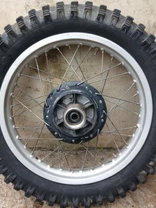 Honda XL500 R Rear Wheel Assembly š· - Picture 1 of 15