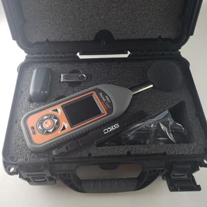 SKC SoundCHEK Essential Sound Level Meter & AccoustiCHEK Class 2 Calibrator Kit - Picture 1 of 13