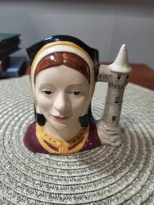 Catherine of Aragon Royal Doulton Character Jug Chip - Picture 1 of 5