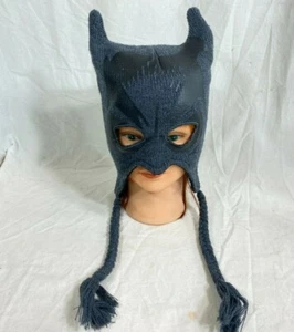 Batman The Dark Knight Rises Beanie Toque Hat Unisex DC Comics - Picture 1 of 6