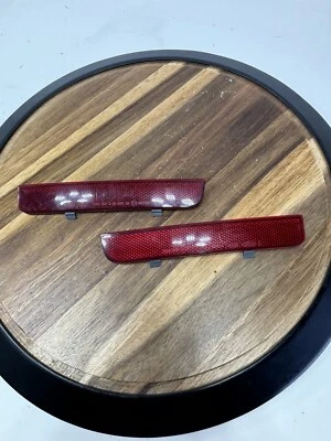 08-12 Land Rover LR2 Passenger Right Rear Bumper Reflector Light lamp OEM - Image 1 of 4