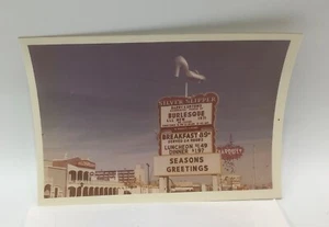 Las Vegas, NV-Zapatillas de Plata Casino Hotel SIGNO-Howard Hughes-Foto Instantánea 1971 - Imagen 1 de 2