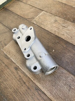 Jaguar XJS XJ V12 housing water rail rear pipe housing LH C42795 ✅ - Image 1 of 4
