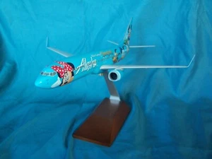 ALASKA AIRLINES 737-900 DISNEY 1:130 DESK MODEL SKYMARKS - EXECUTIVE - Picture 1 of 2