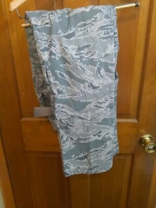 Womens Air Force ACU Digital Camouflage Trousers Size 14S - Picture 1 of 5
