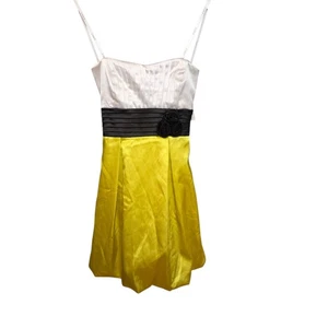 B. Darlin Dress Fit Flare Party Cocktail Black Bow Yellow White Juniors 11/12 - Picture 1 of 13