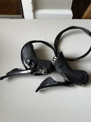 Shimano Ultegra R8000 11 Speed Hydraulic Disc Brake Road Groupset - Image 1 of 4