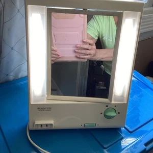 Vintage Remington True to Light  Make Up Mirror Model LM-7 / 4 Light Settings - Picture 1 of 8