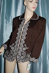 NUEVA CON ETIQUETAS $178.00 CHAQUETA MARRÓN PECK & PECK CON BORDADO BLANCO ELEGANTE TALLA 14 - Imagen 1 de 4