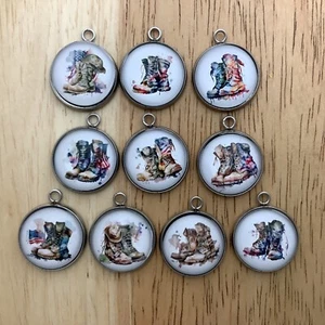 Patriotic Military Boots, Charms for Jewelry Making - Picture 1 of 22