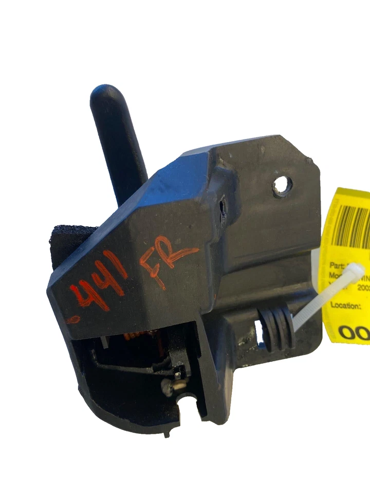 2002 FORD WINDSTAR LX Van Front Inside Door Handle Black Right Passenger Side RH - Image 1 of 4