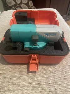 Sokkia C320 24X Magnification Automatic Level Equipment w/ Case - Picture 1 of 7